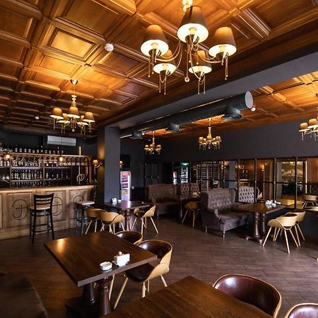 Dioskuria Hotel Сухумі Екстер'єр фото