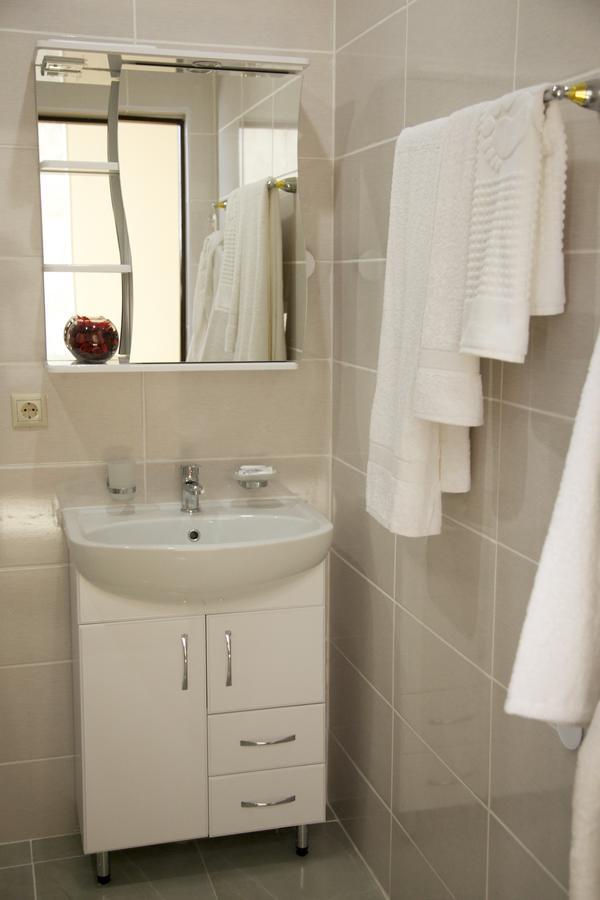 Dioskuria Hotel Сухумі Екстер'єр фото